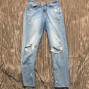 American eagle mom jeans